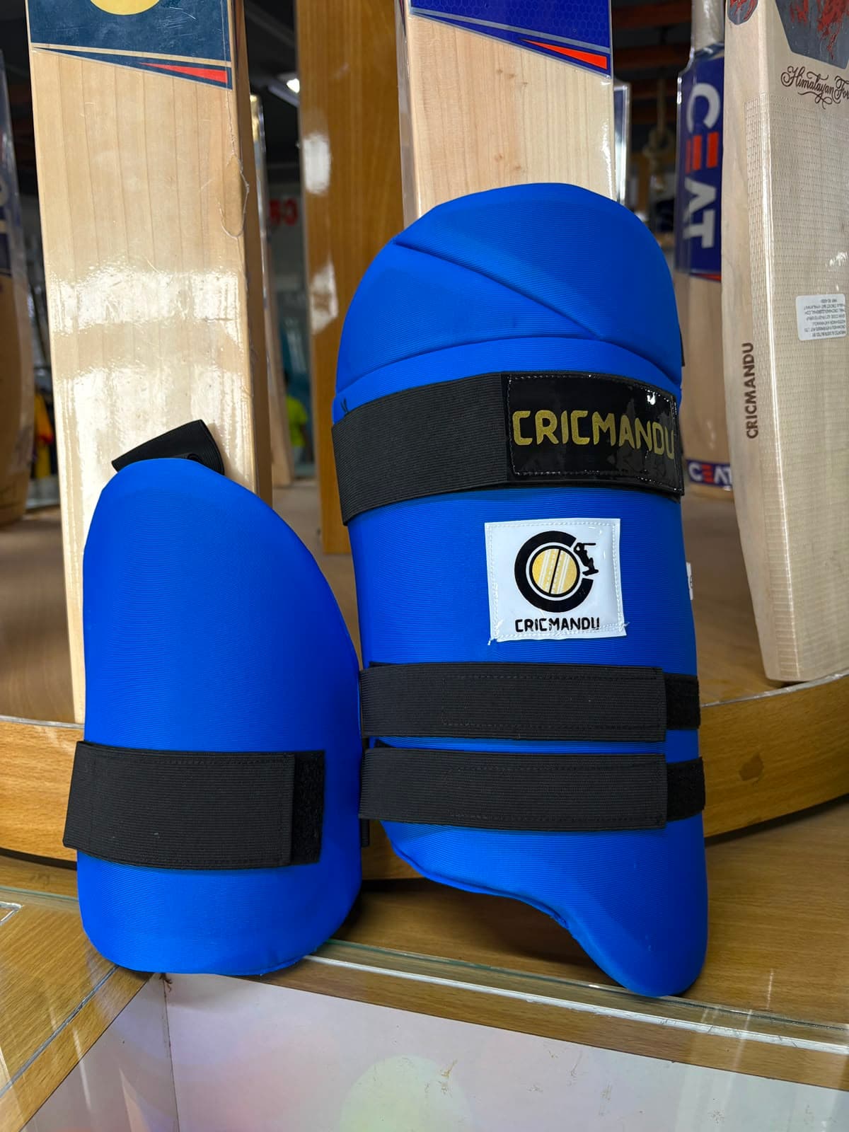 SILVER EDITION THIGH GUARD 