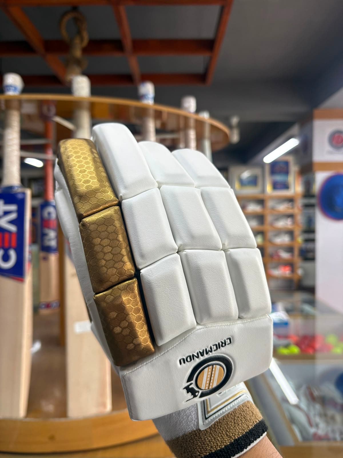 SILVER EDITION BATTING GLOVES 