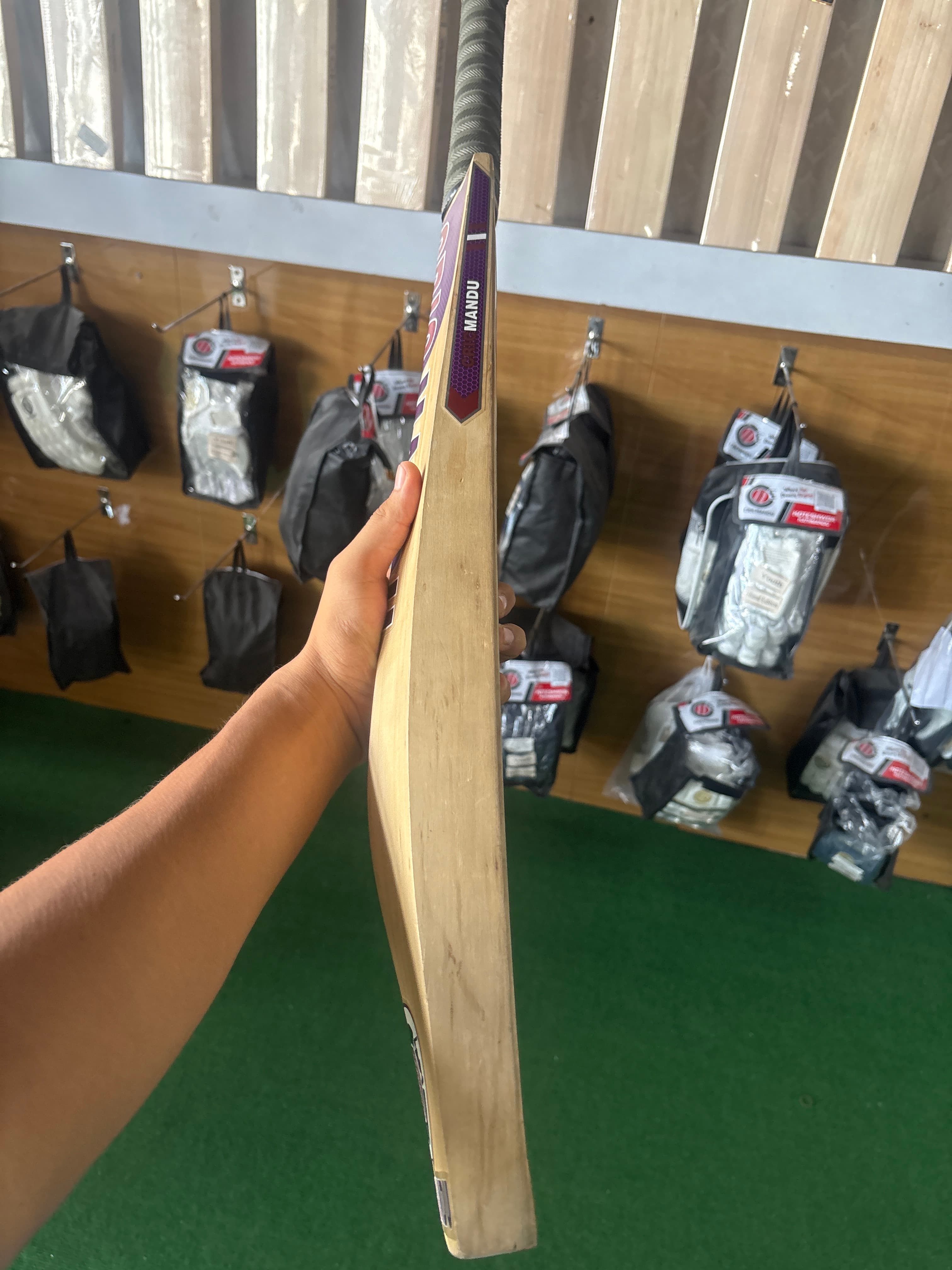 CRICMANDU SILVER EDITON SILVER EDTION BAT view 2