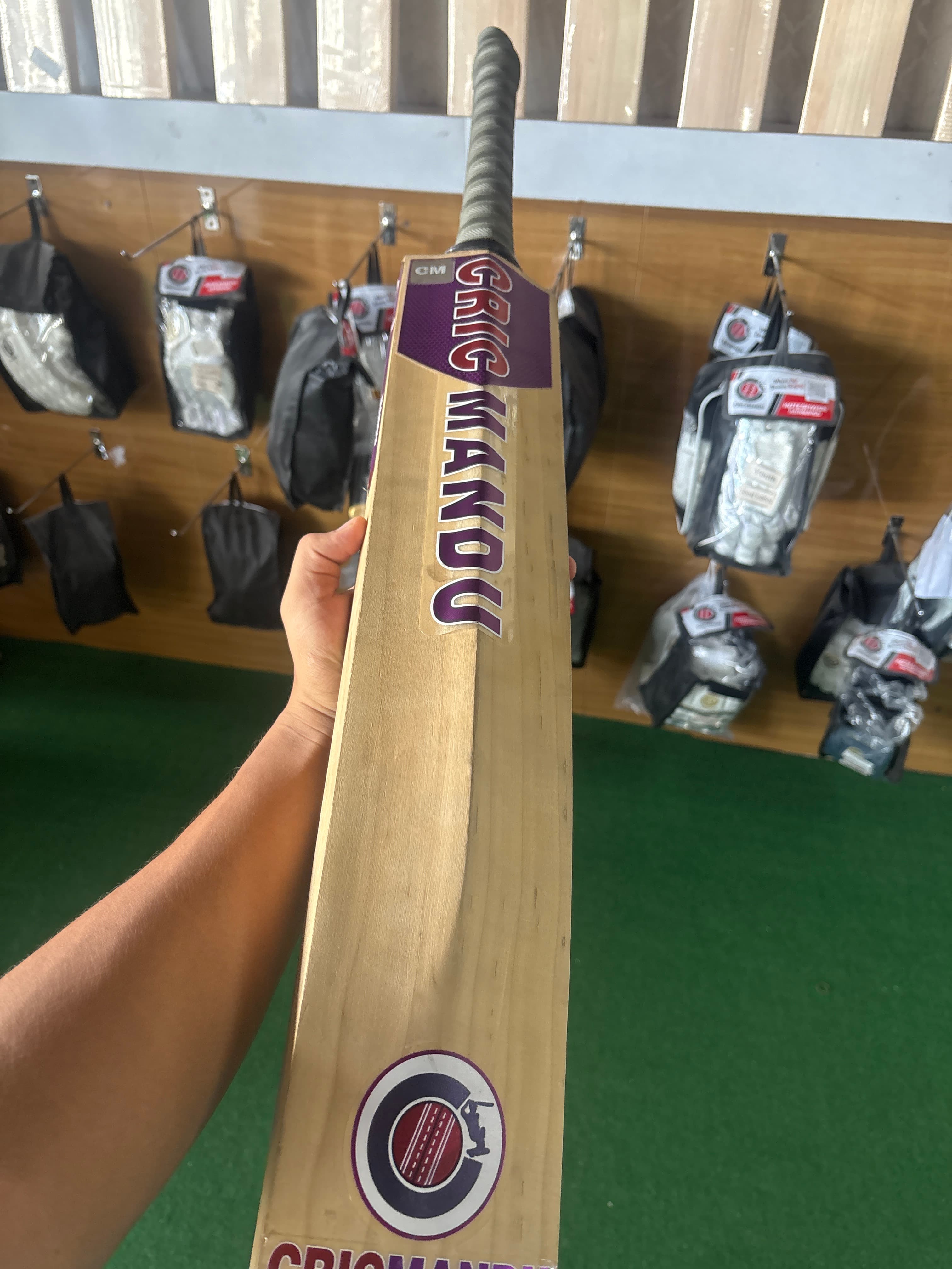 CRICMANDU SILVER EDITON SILVER EDTION BAT view 3